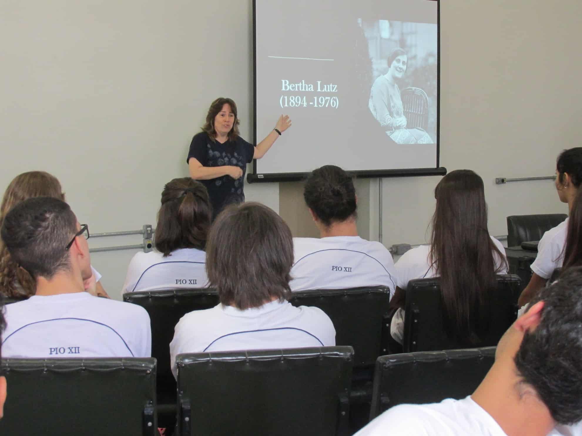 INTERDISCIPLINARIDADE – DIA DA MULHER