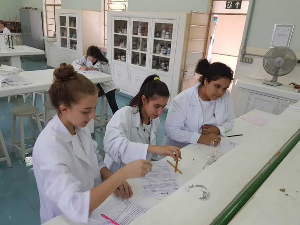 EM – LABORATÓRIO DE QUÍMICA